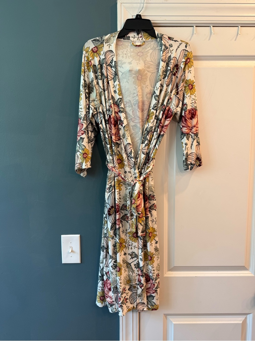 Milkmaid Goods Bathrobe